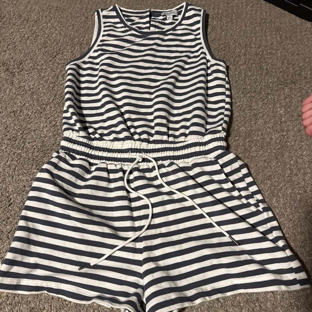 Evereve Striped Romper Size S grey White Tank Drawstring